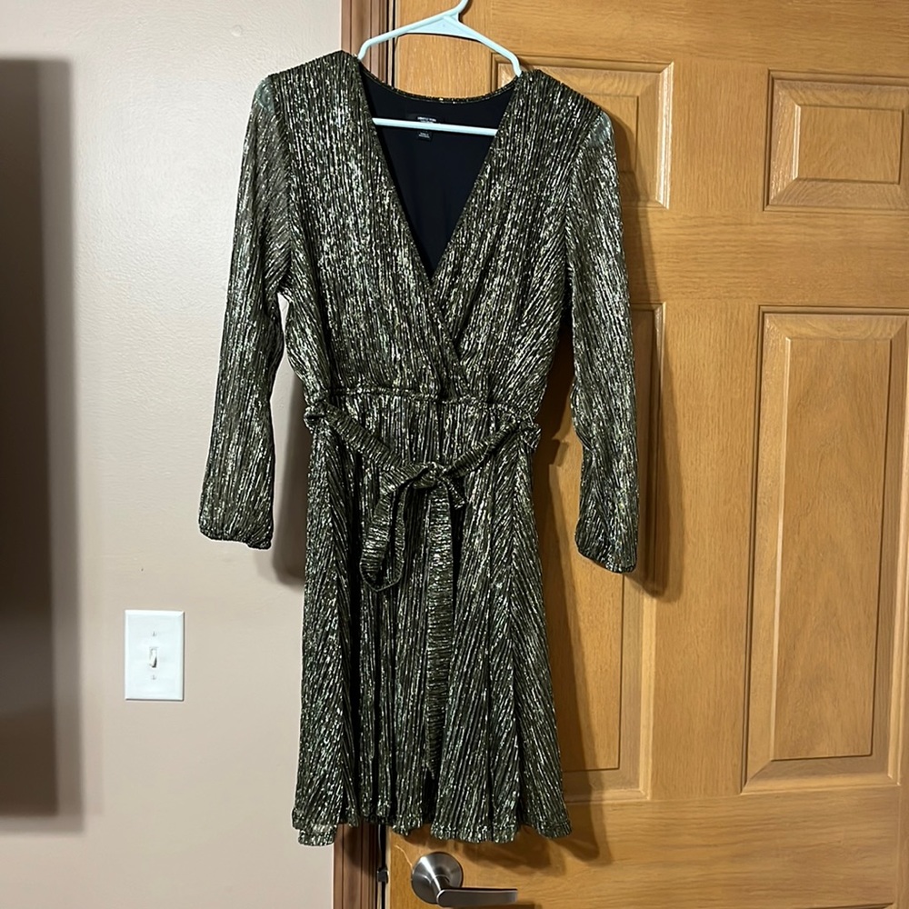 Vera Wang Gold Dress